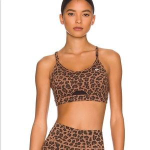 Nike Dri-FIT Indy Women's Light-Support Glitter Sports Bra size Large